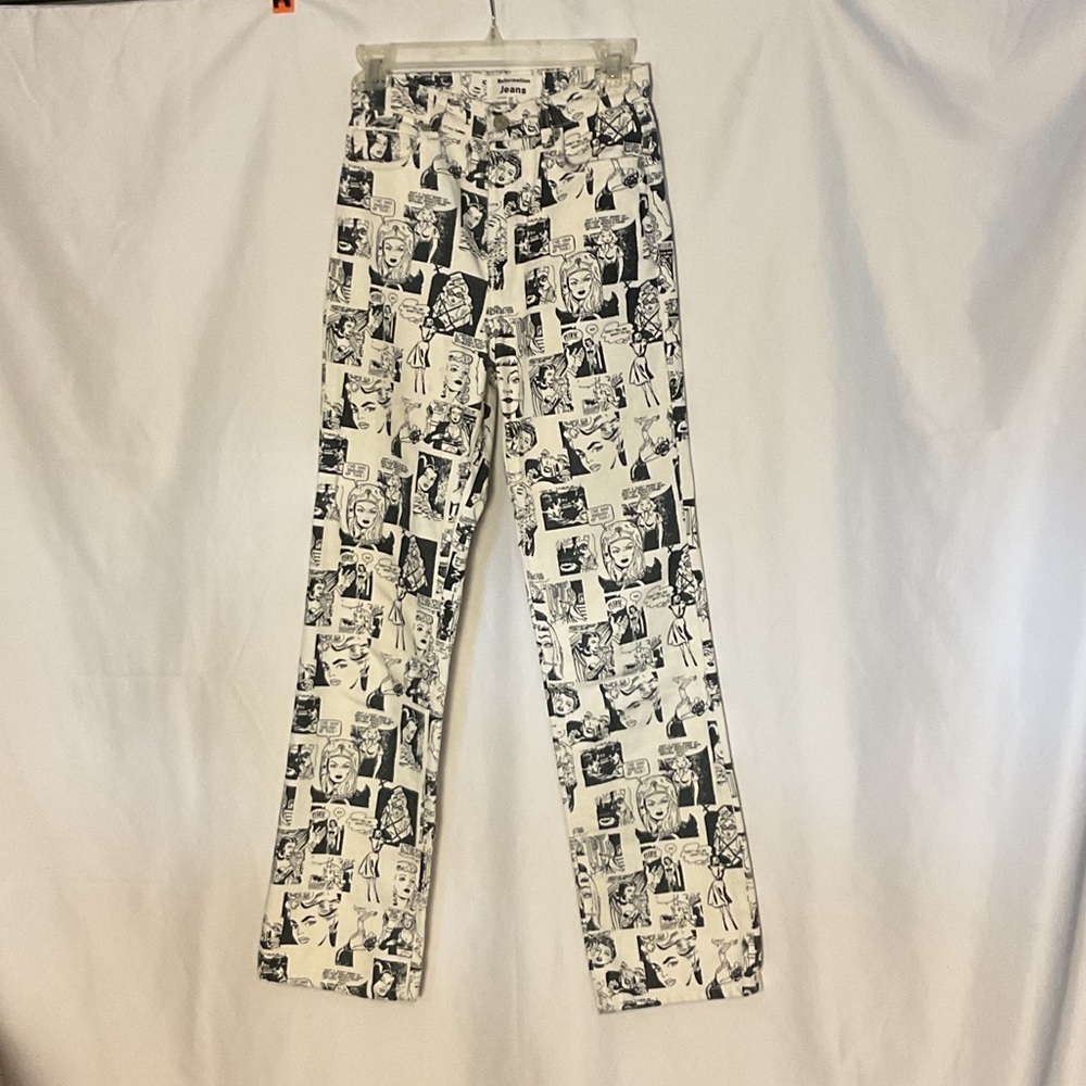 Reformation Newsprint High Rise straight long jeans in Comic Size 23 - Picture 2 of 5
